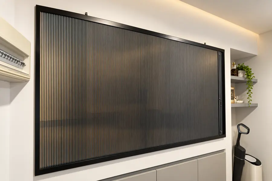 Black Out Screen at 19 Joo Seng Road